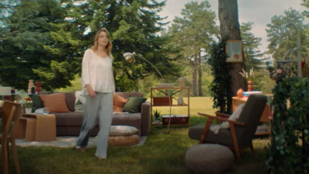Scenografia per lo spot TV Acqua Fiuggi. Allestimento set e product placement curato da Martina De Paola per campagna nazionale
