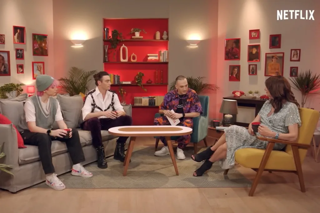 Allestimento scenografico per format di interviste. Creazione di un ambiente intimo e accogliente con arredi curati per riprese video